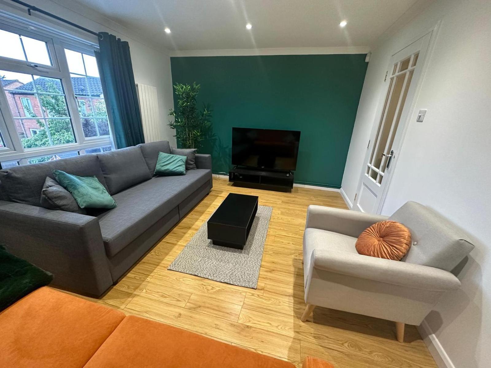 מילטון קינס Rooms In Stylish House מראה חיצוני תמונה